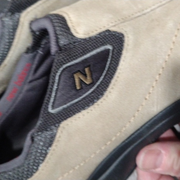 New Balance tan suede loafers. Size 9.5 - Picture 3 of 14